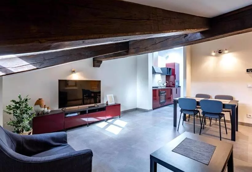 Apartamentos Los Edules