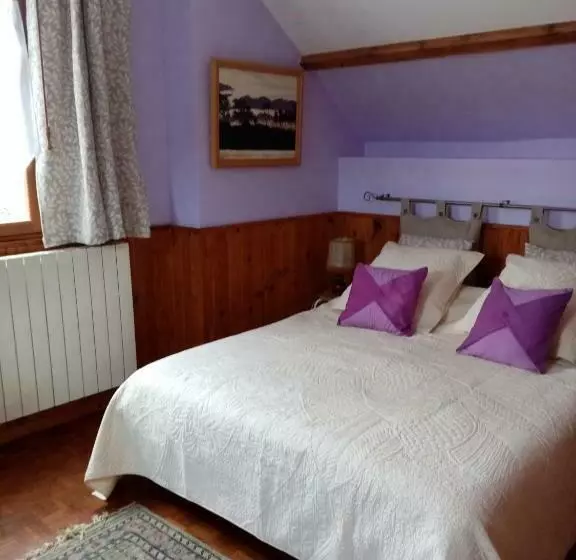 Aamiaismajoitus (B&B) Désert Et Bocage