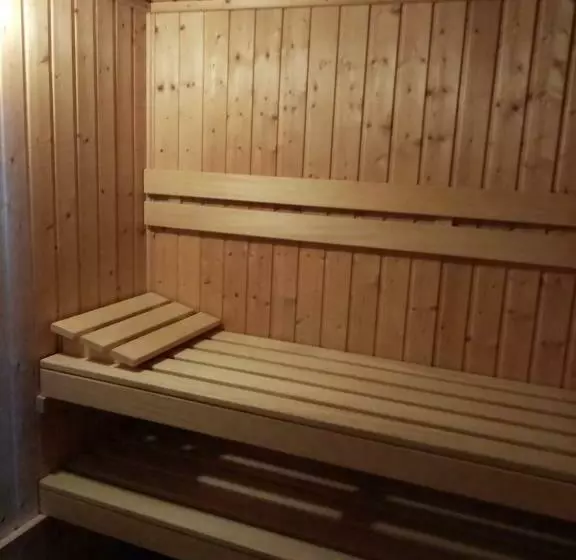 Aamiaismajoitus (B&B) Désert Et Bocage