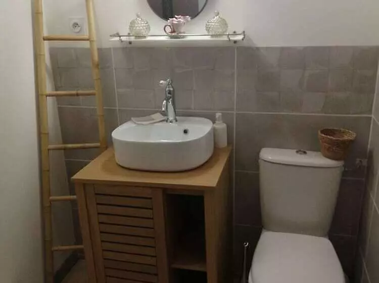 Aamiaismajoitus (B&B) La Belle Dame