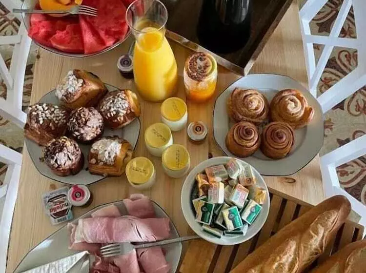 Aamiaismajoitus (B&B) Monte Vinea