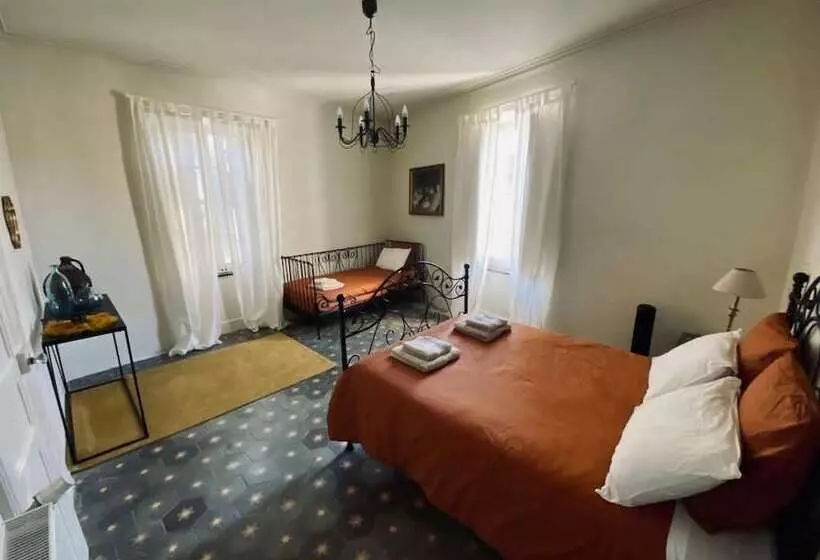 Aamiaismajoitus (B&B) Monte Vinea