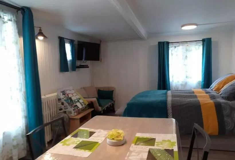 ベッドアンドブレックファースト Relais Des Tourterelles