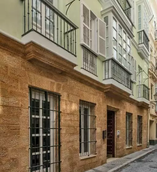 Gadir Suites