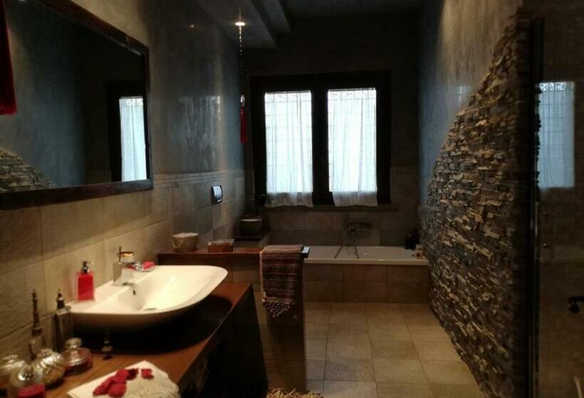 Отель Agriturismo La Lampada Di Atena