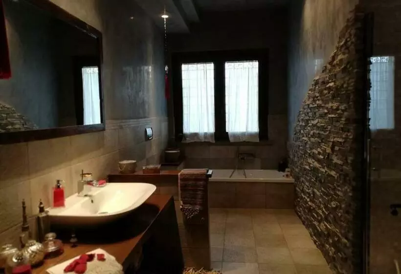 ホテル Agriturismo La Lampada Di Atena