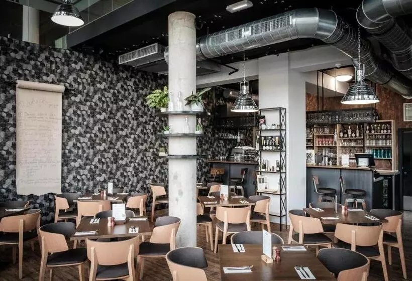 ホテル Hendi Centrum