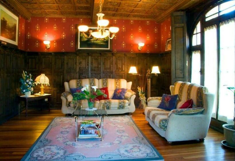 فندق Palacete Real