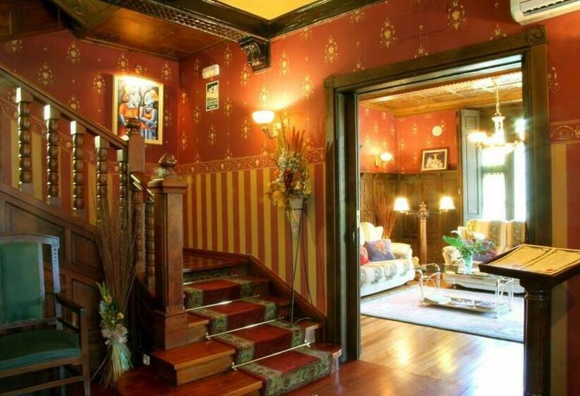 فندق Palacete Real