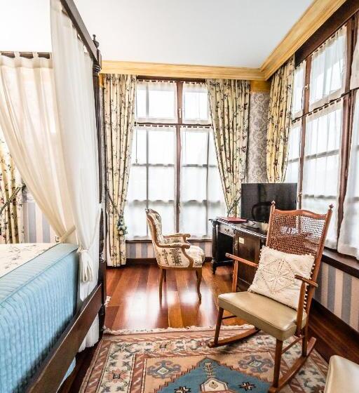 فندق Palacete Real