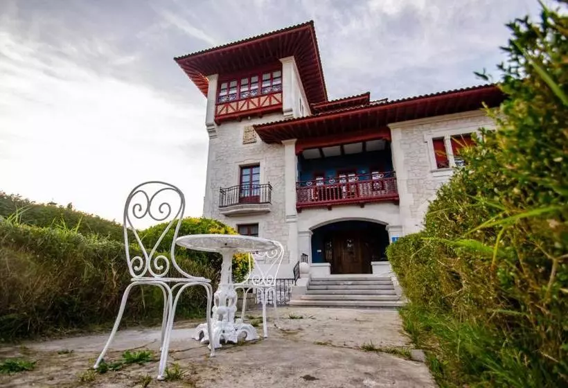 Hotelli Palacete Real