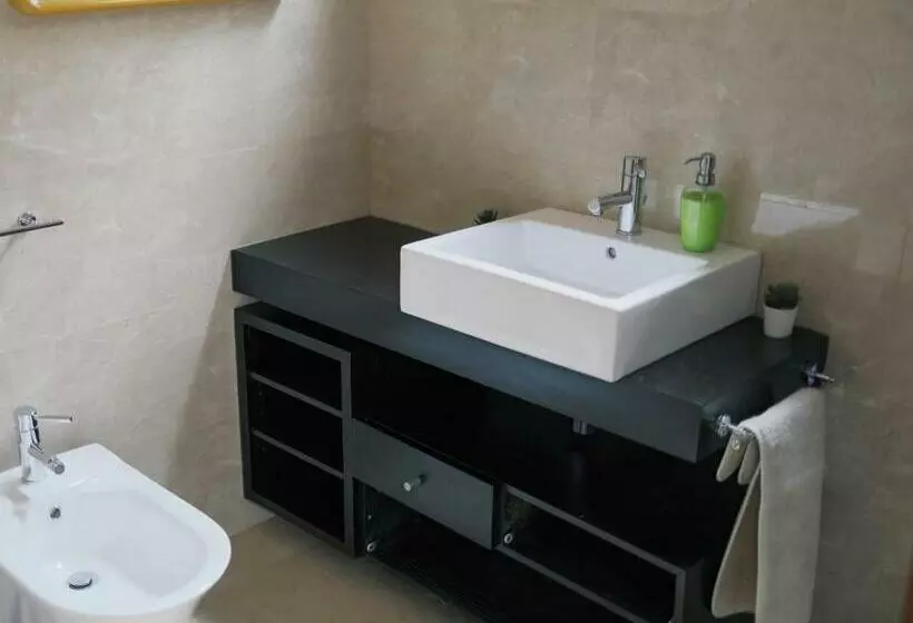ペンション Hostel Mindelo