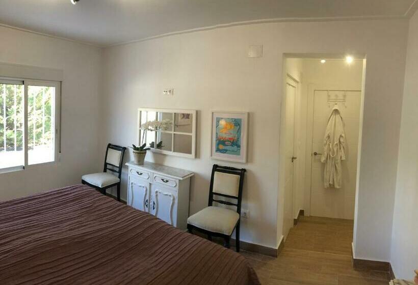 住宿加早餐  Casa Sofia In Crevillente