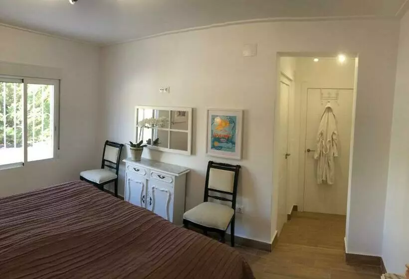 تختخواب و صبحانه Casa Sofia In Crevillente