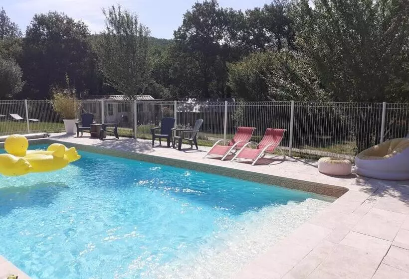 Aamiaismajoitus (B&B) Chambre Pranayama