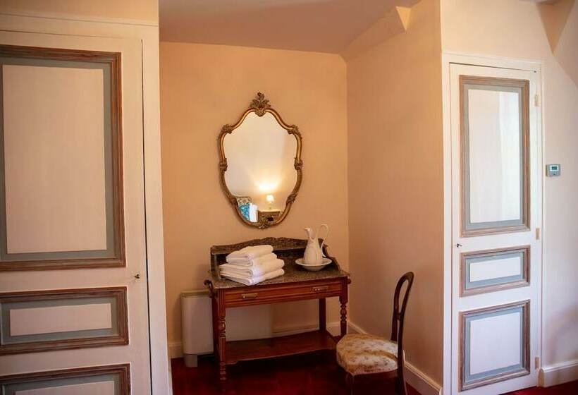 צימר Château D Escurat