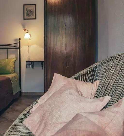 Aamiaismajoitus (B&B) Funtana E Mari