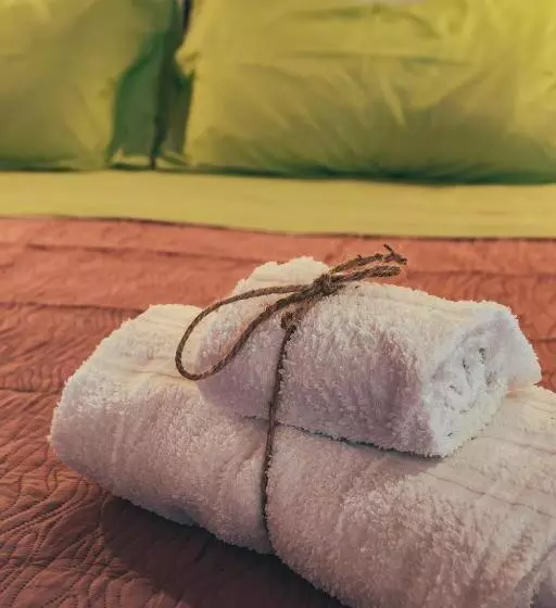Aamiaismajoitus (B&B) Funtana E Mari