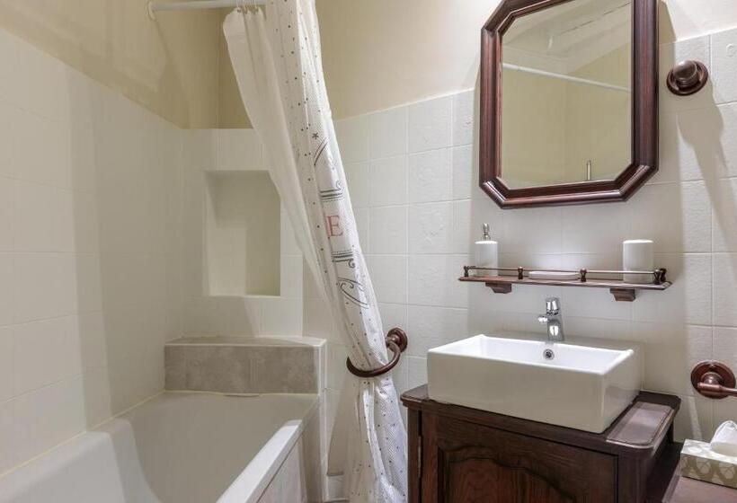 تختخواب و صبحانه Le Lys Dort Sarlat