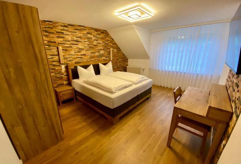 בית מלון כפרי Restaurant Unikat