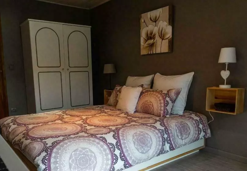 Majatalo Chambres En Chalet Petit Déjeuner Inclus