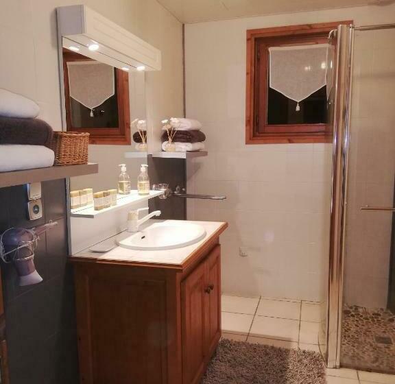 펜션 Chambres En Chalet Petit Déjeuner Inclus