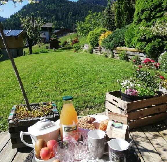 펜션 Chambres En Chalet Petit Déjeuner Inclus