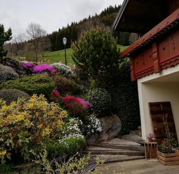 펜션 Chambres En Chalet Petit Déjeuner Inclus