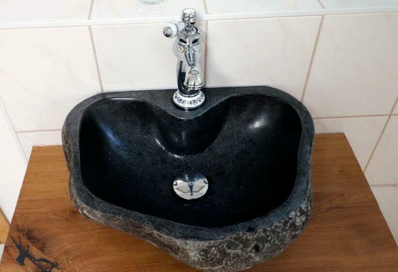 بنسيون Gästezimmer Zum Rotem Karpfen