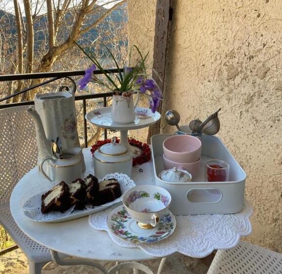 פנסיון Les Magnolias