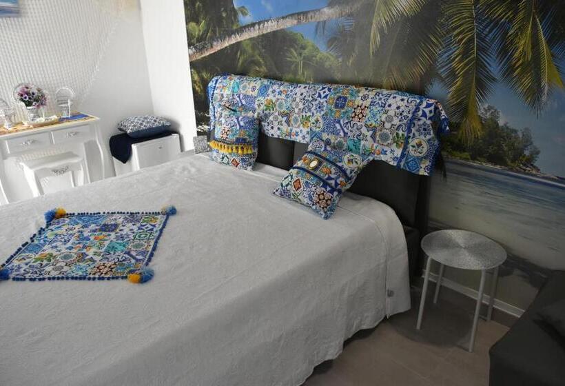 פנסיון Marina Bay