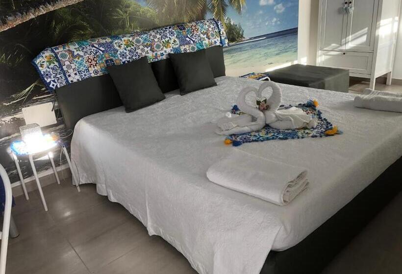 פנסיון Marina Bay