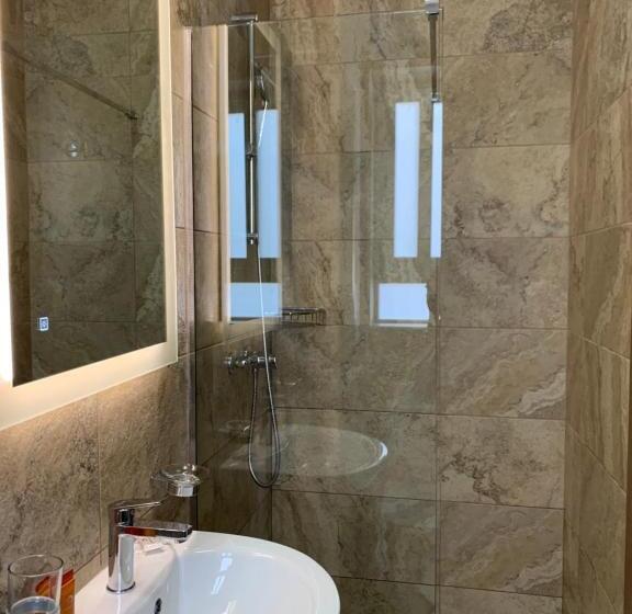 پانسیون Mon Chery