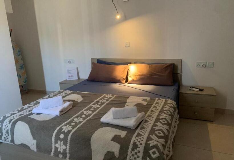 پانسیون Mon Chery