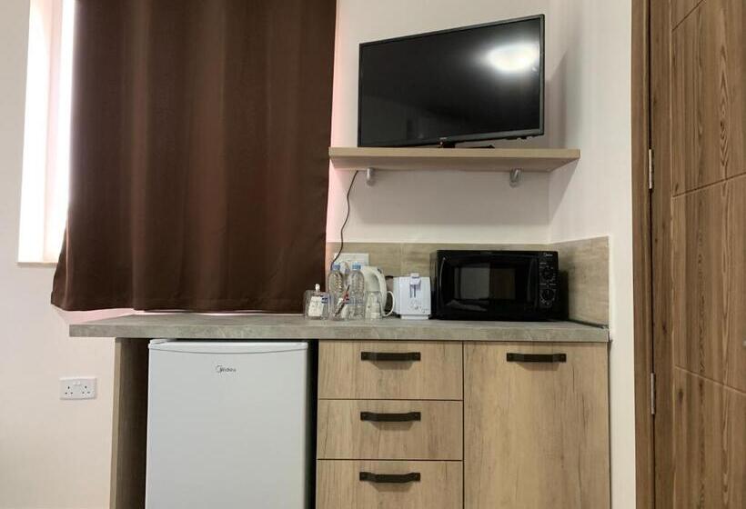 پانسیون Mon Chery