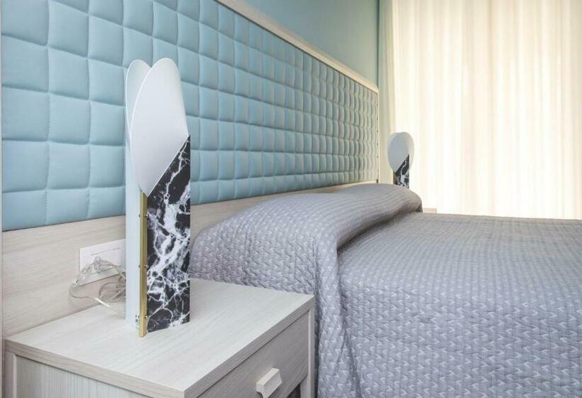 민박 4essences Boutique Rooms