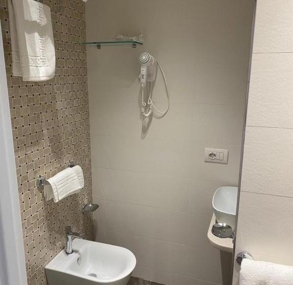 민박 4essences Boutique Rooms