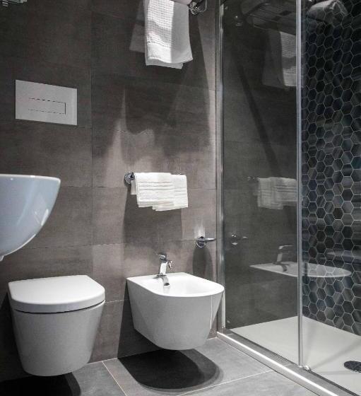 민박 4essences Boutique Rooms