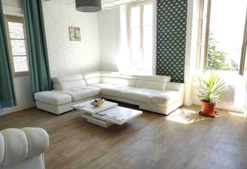 مبيت وإفطار Appartement Bagnols   Les Meublés Des Pierres Dorées