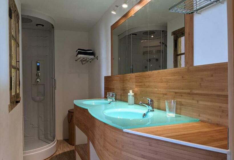 مبيت وإفطار La Caminada Vielha