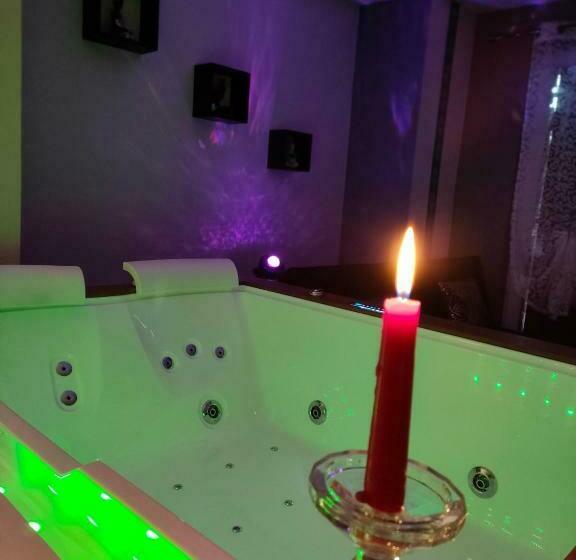 צימר Loft Avec Baignoire Spa Lécrin Romantique