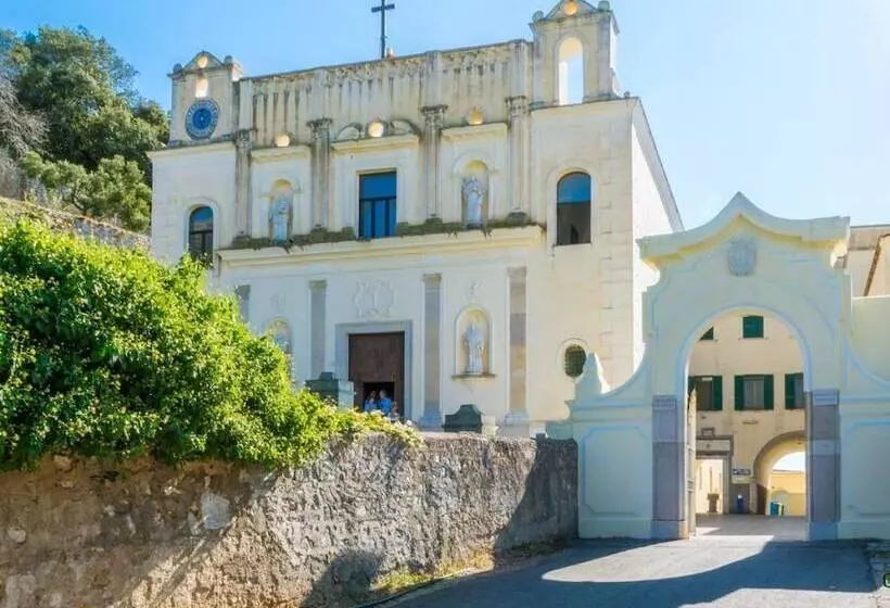 تختخواب و صبحانه Mare All Arco Casa Vacanze