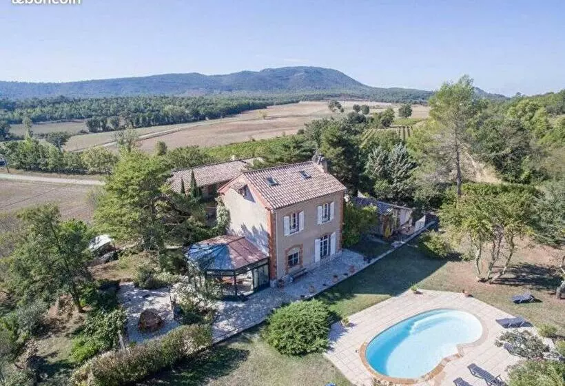 ベッドアンドブレックファースト La Pampa En Provence   Les Suites Privatives