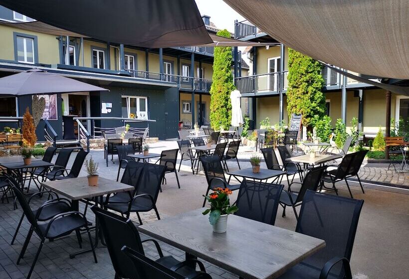 Eventhotel ö Cappuccino