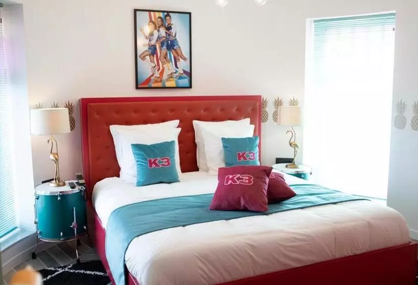 Hotelli Plopsaland Theater