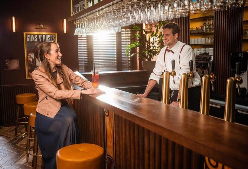 هتل Plopsaland Theater