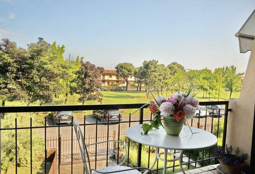 بنسيون Casa Giuli