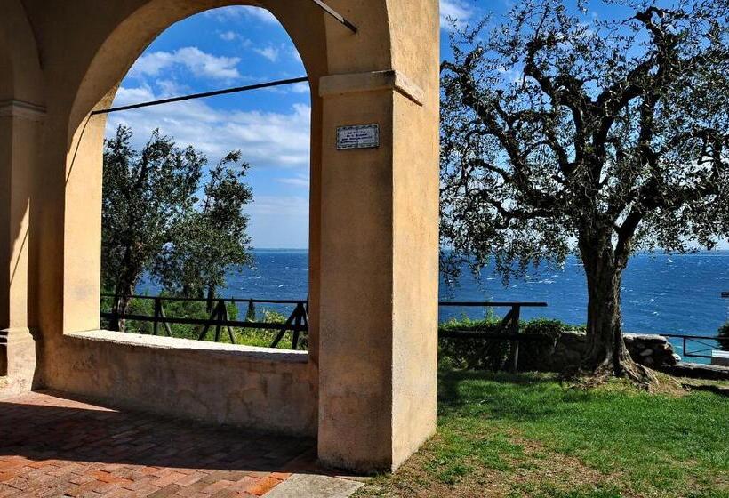 بنسيون Casa Giuli