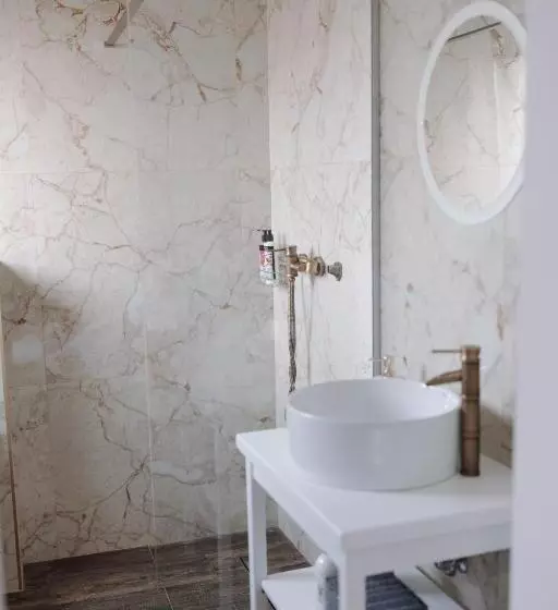 ペンション The Corner50