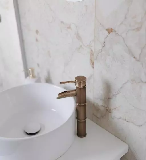 ペンション The Corner50